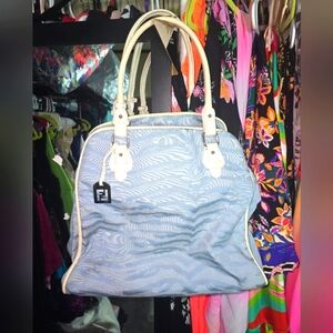 🍁🍂🍁🍂NEED GONE TAKN OFFERS RARE  vintage  Authentic Tiger striped Fendi tote